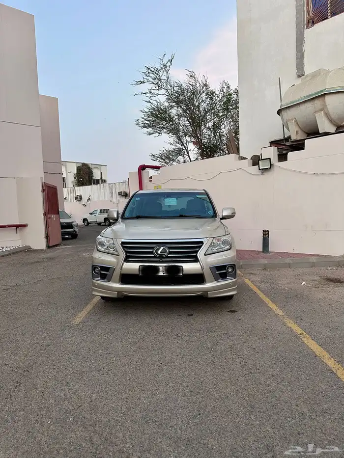 جيب لكزس 2014 0
