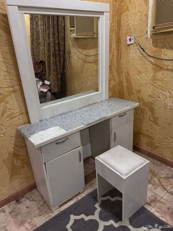 اثاث للبيع 0