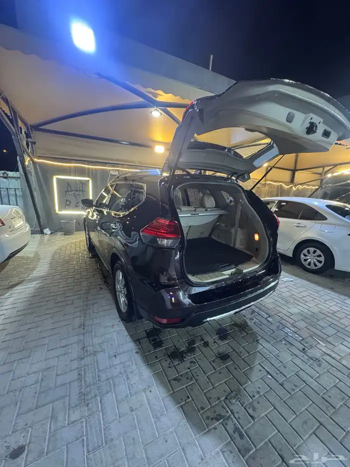 نيسان اكستريل 2018 نظيف جدا. 24