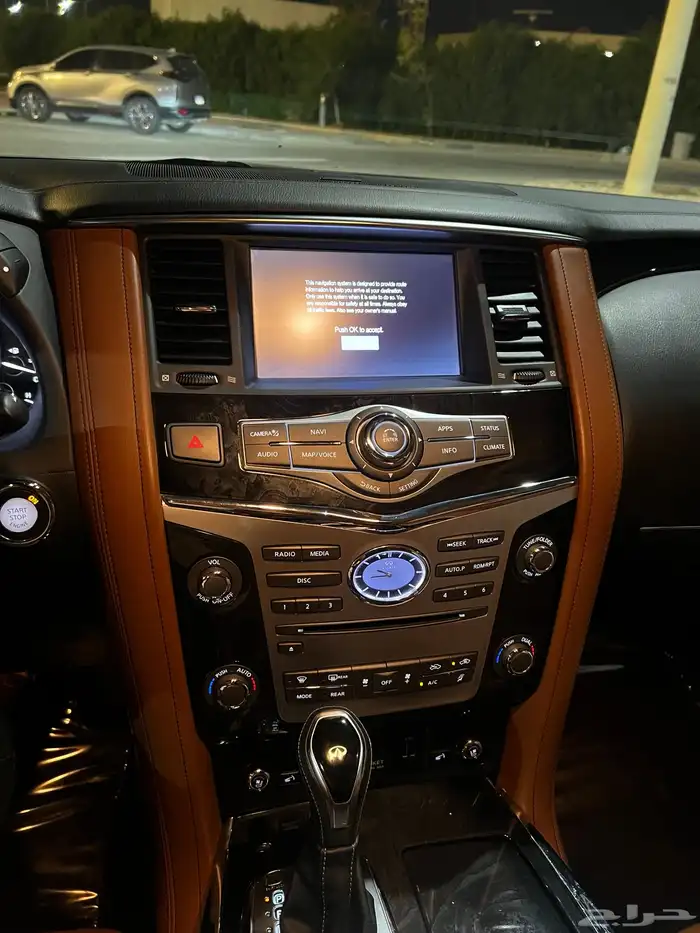 INFINITI QX80 Expat Owned 2020 model for sale 7