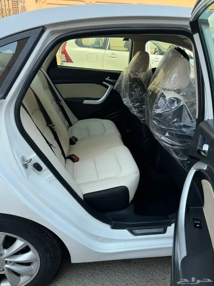 شانجان L7 2020 ابيض للبيع 1