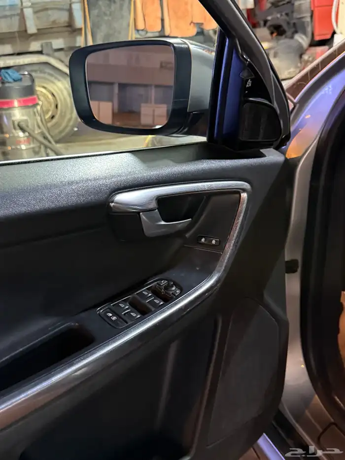 فولفو XC60 2014 فل كامل 20