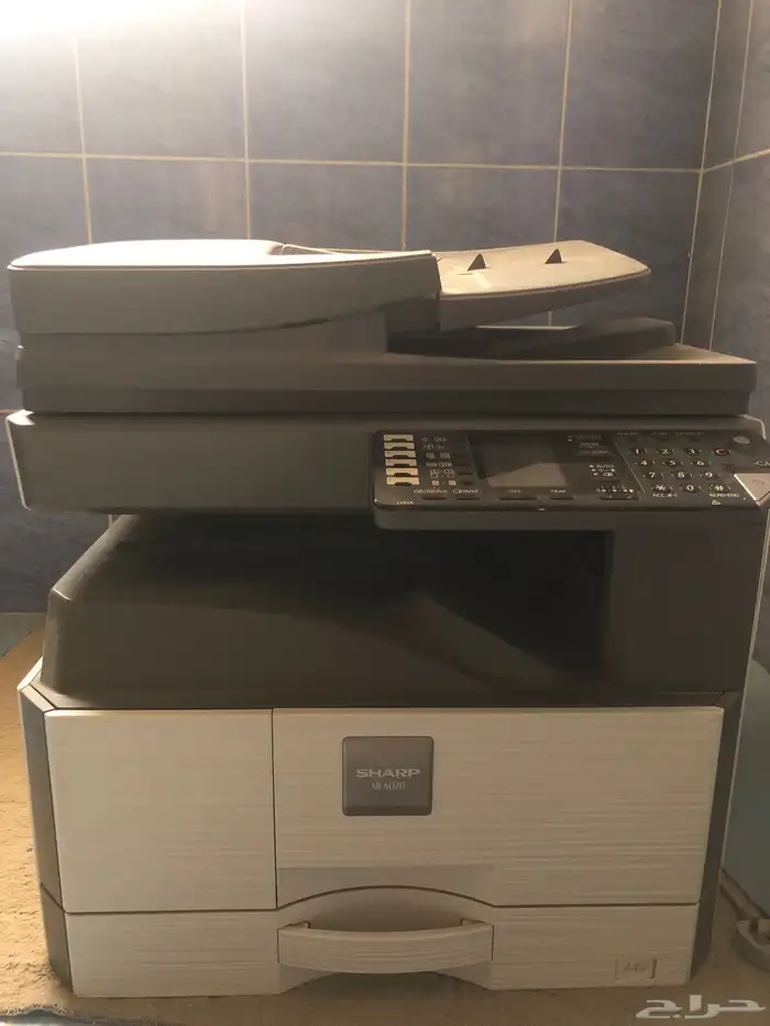 طابعة شارب شبه جديدة 1