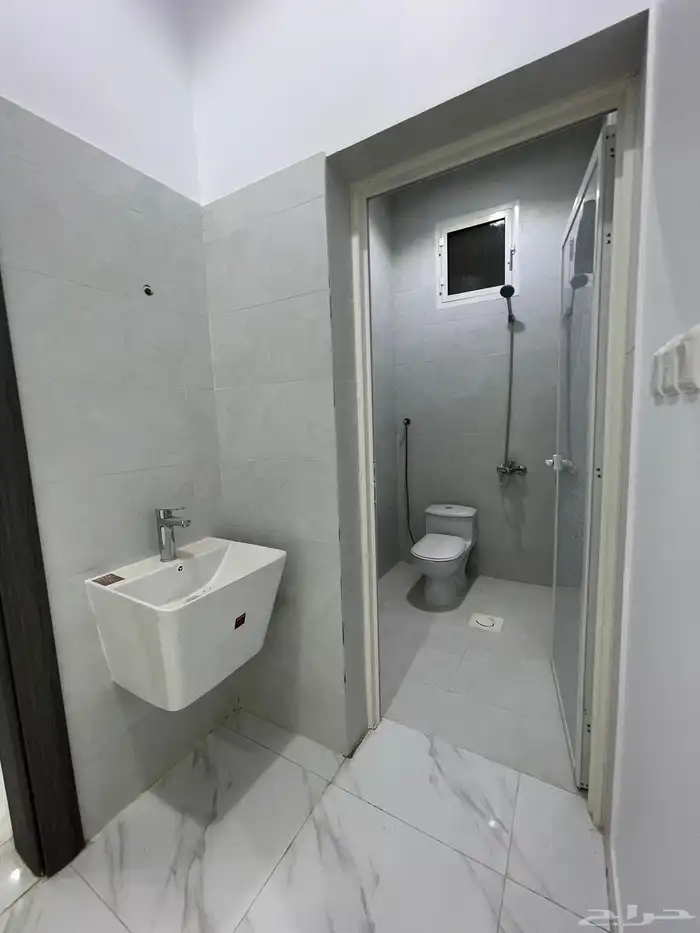 للبيع عمارة تجاريي سكني حي الريان حفر الباطن 14