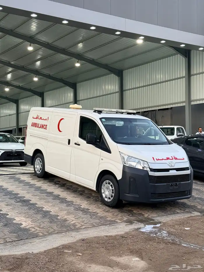 تويوتا هايس 2025 ( اسعاف ) قير عادي- بنزين 1