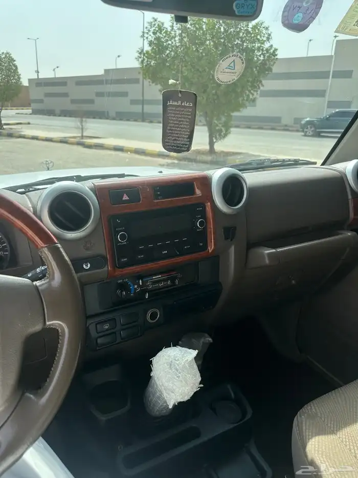 جيب ربع 12 24
