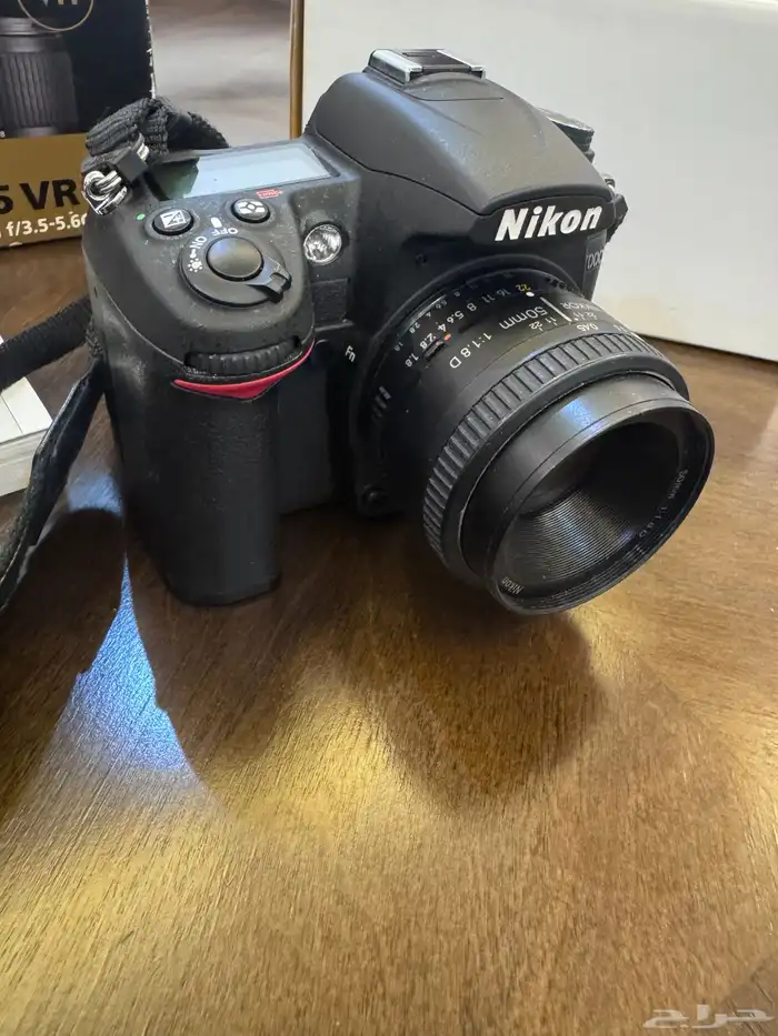 كاميرا نيكون Nicon D7000 بحالة ممتازة للبيع 12
