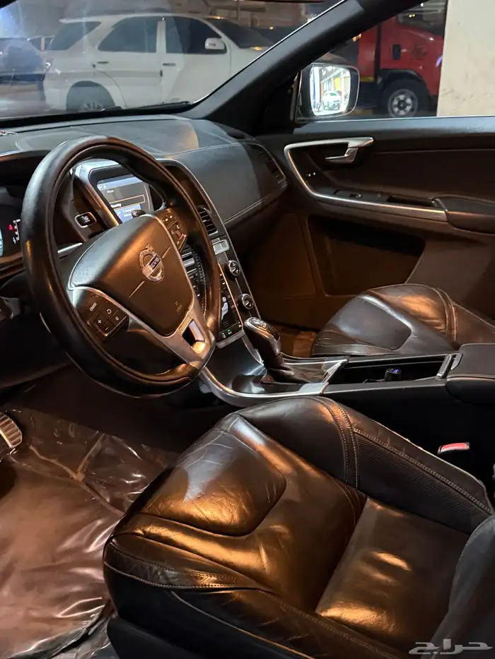 فولفو XC60 2014 فل كامل 19