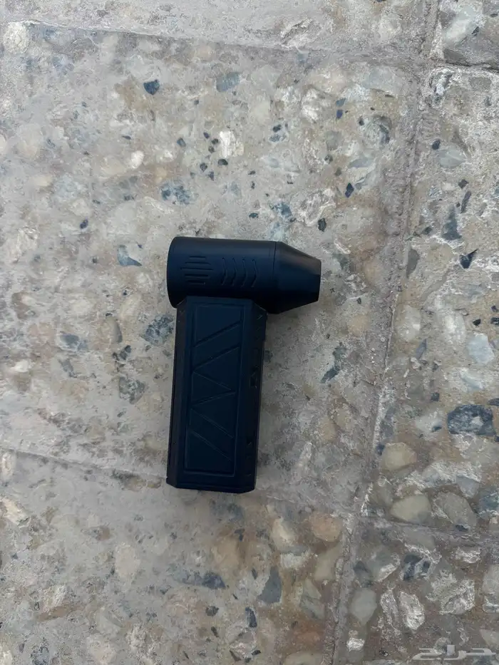 منفاخ هواء اسود مع الشاحن 0