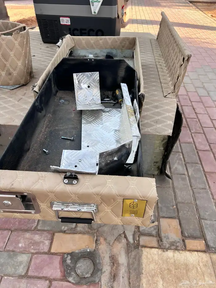 طبق باترول ربع من مديل 98 - 2023 مع ثلاجة الرميح 40 لتر 2