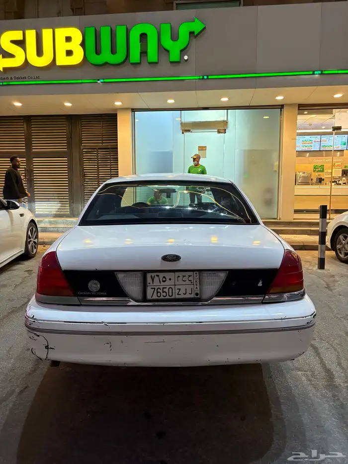 فورد فكتوريا 1998 0