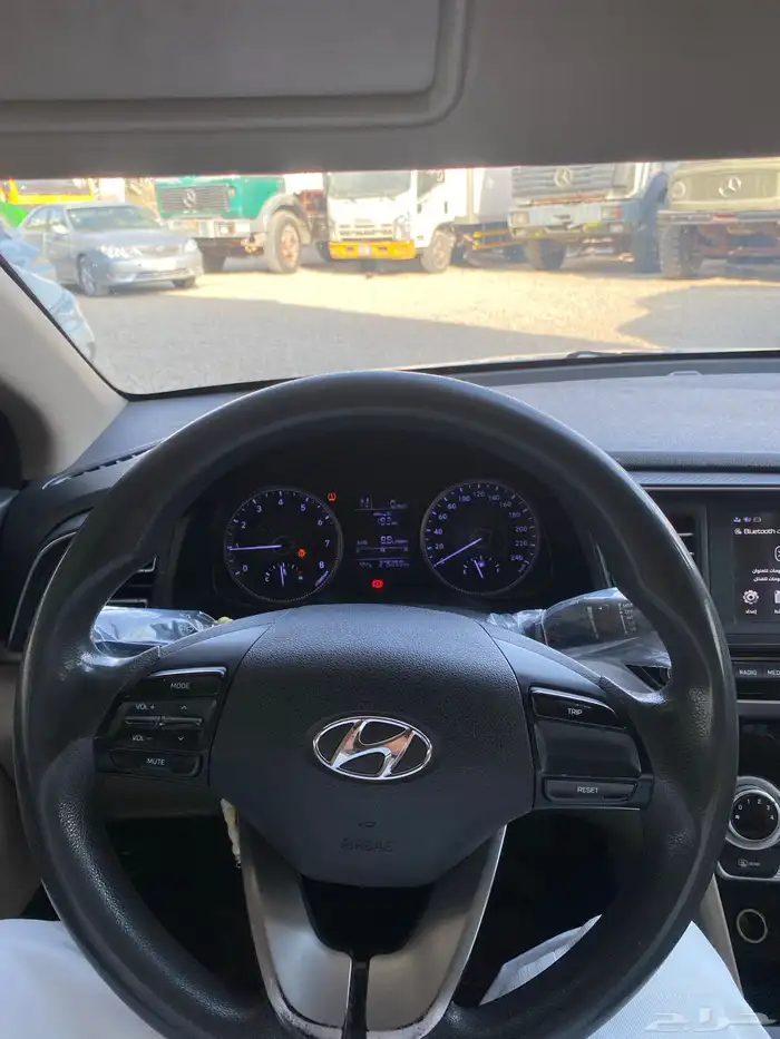 النترا 4