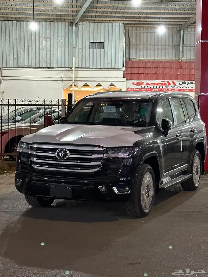 تويوتا GXR L4 2025 بسعر 327.000 4