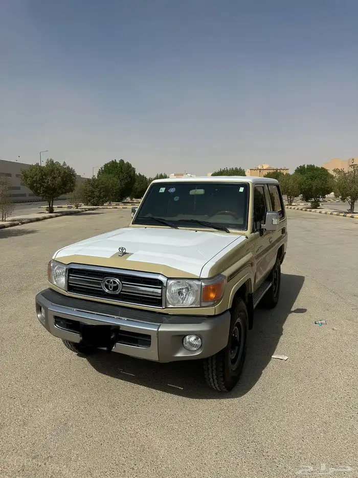 جيب ربع 12 7