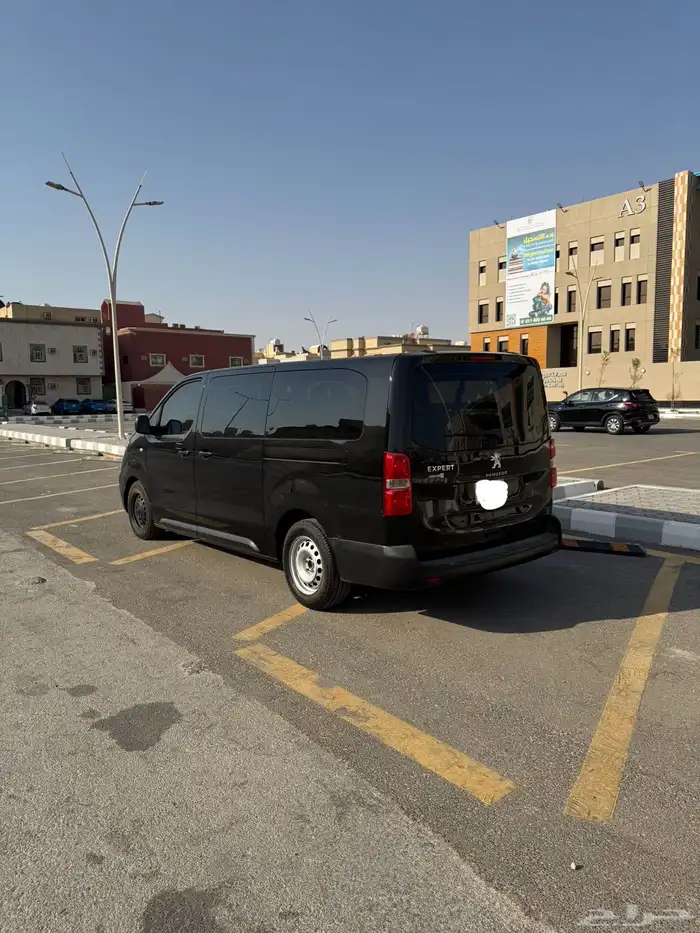 بيجو اكسبيرت 2023 4