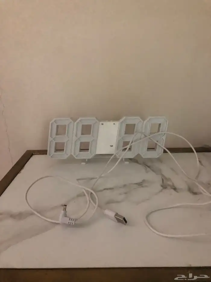الساعه للستب ب15ريال جديده بسلكه 1