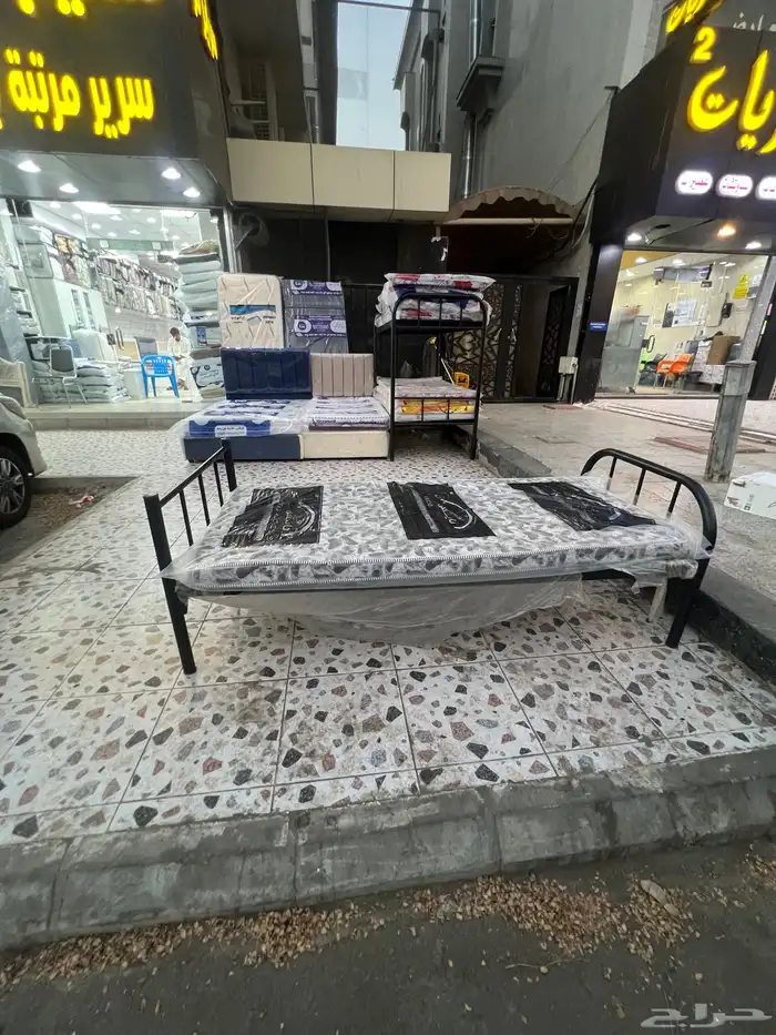 سراير حديد   خشب و دواليب خشب جديد 4