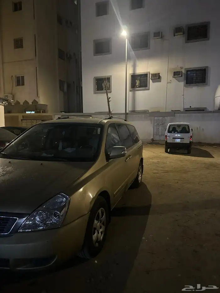 kia carnival 1