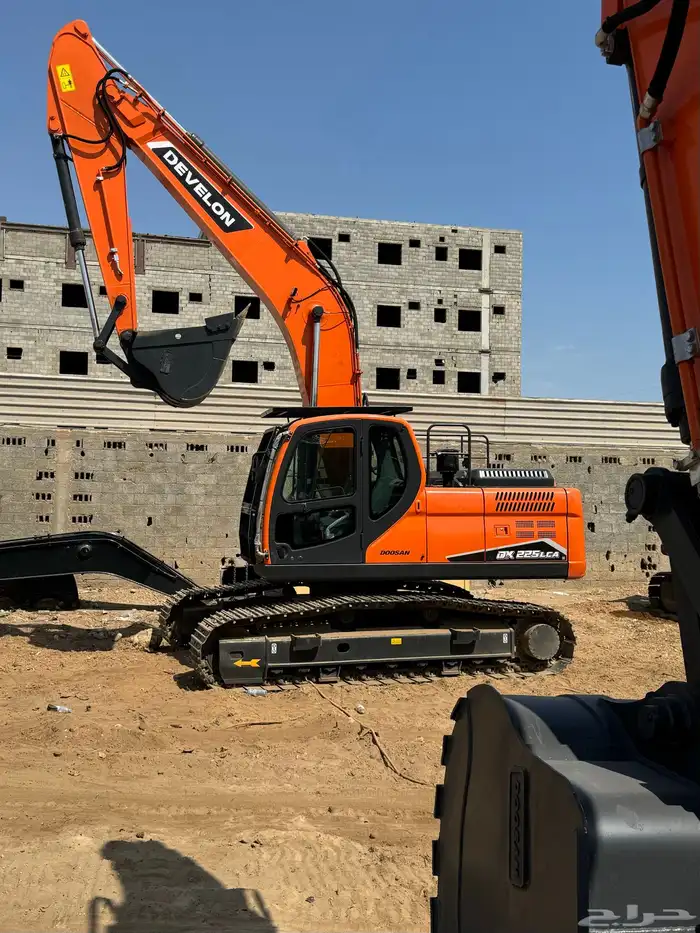 بوكلينات دوسان DX225LCA - 2023 للبيع 11