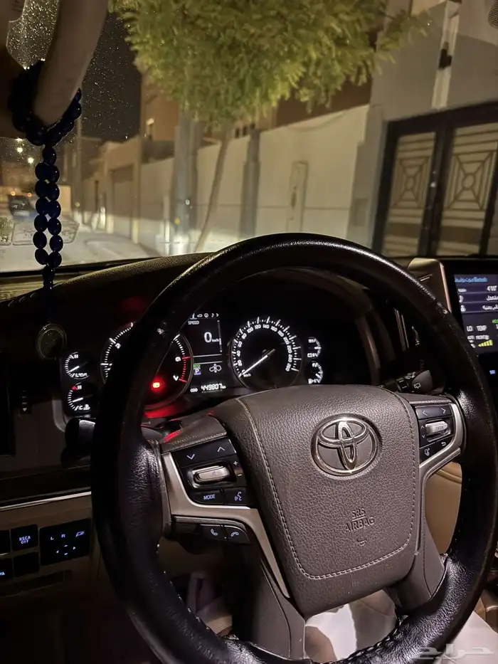 لاند كروزر في اكس ار 2016 وارد عبداللطيف جميل VXR2 13