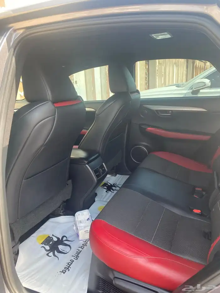 لكزز NX300 7