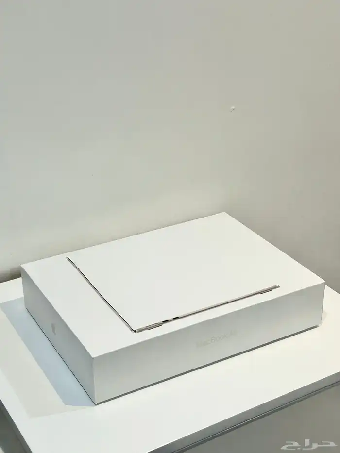 ماك بوك اير 2022   M2 بطارية 100 3