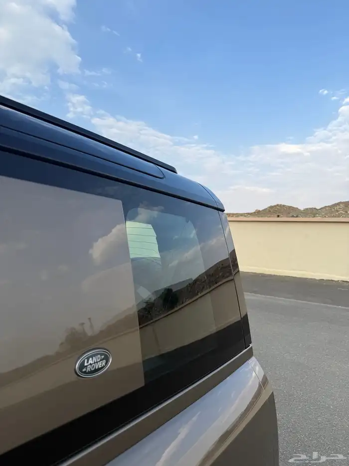 لاند روفر ديفندر 2020 فل كامل وعلا ضمان الناغي 110 HSE V6 20