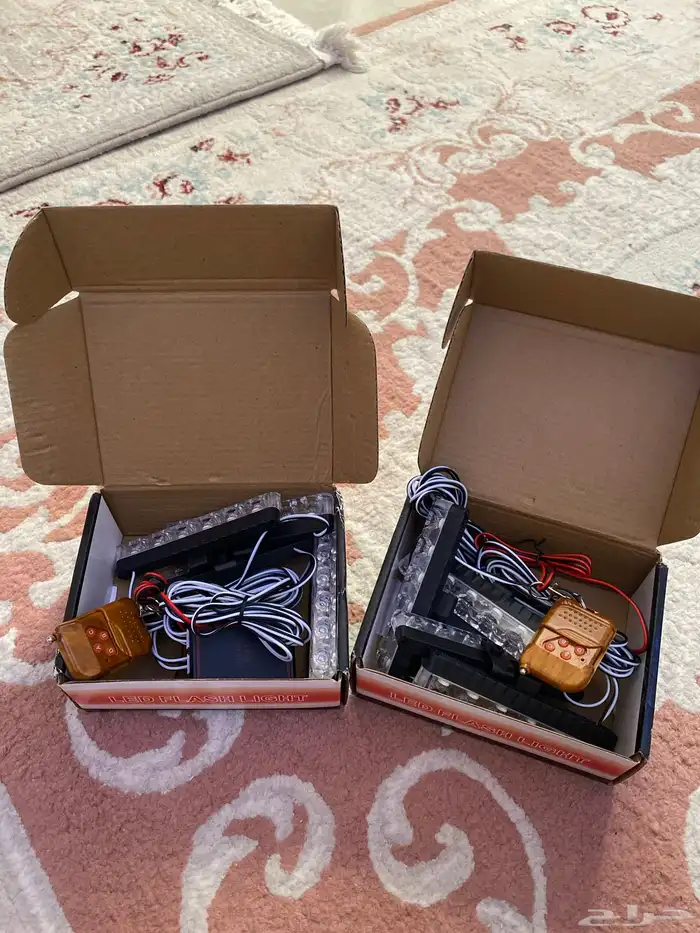 سفاتي ازرق و احمر اصليه تحكم ريموت 2