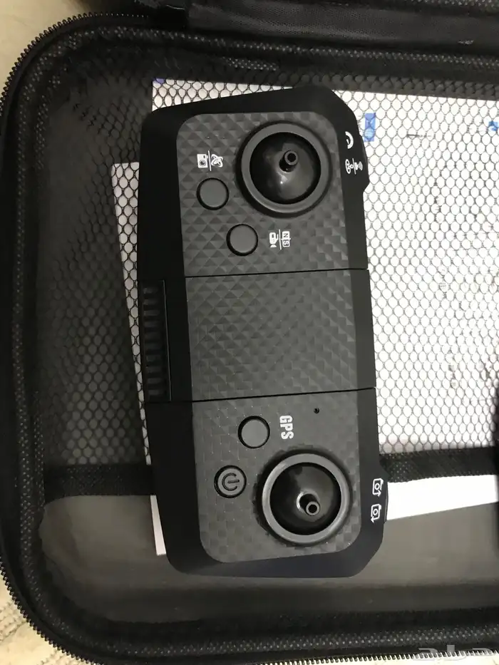 طياره درون 5