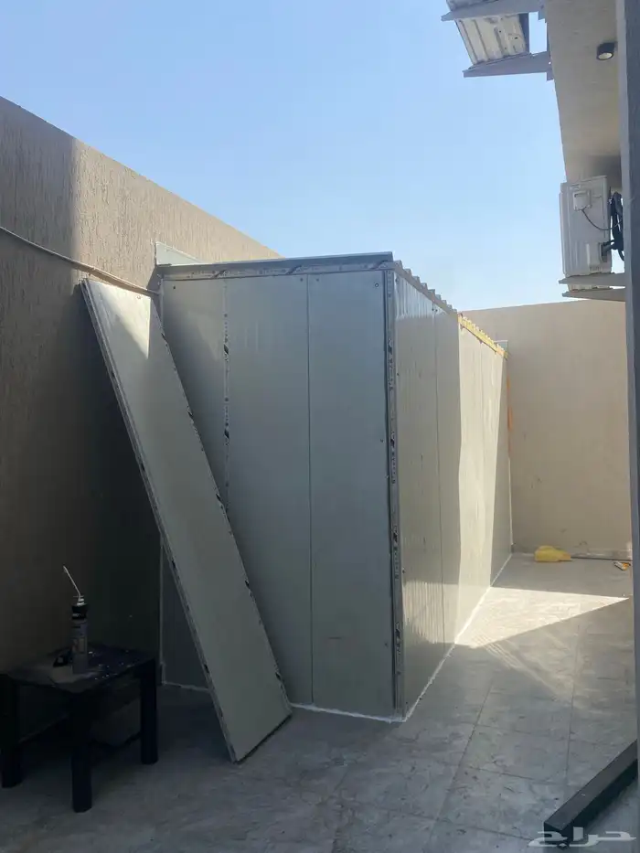 مظلات وسواتر وساندوتش بانل ملاحق مجالس مخازن 0