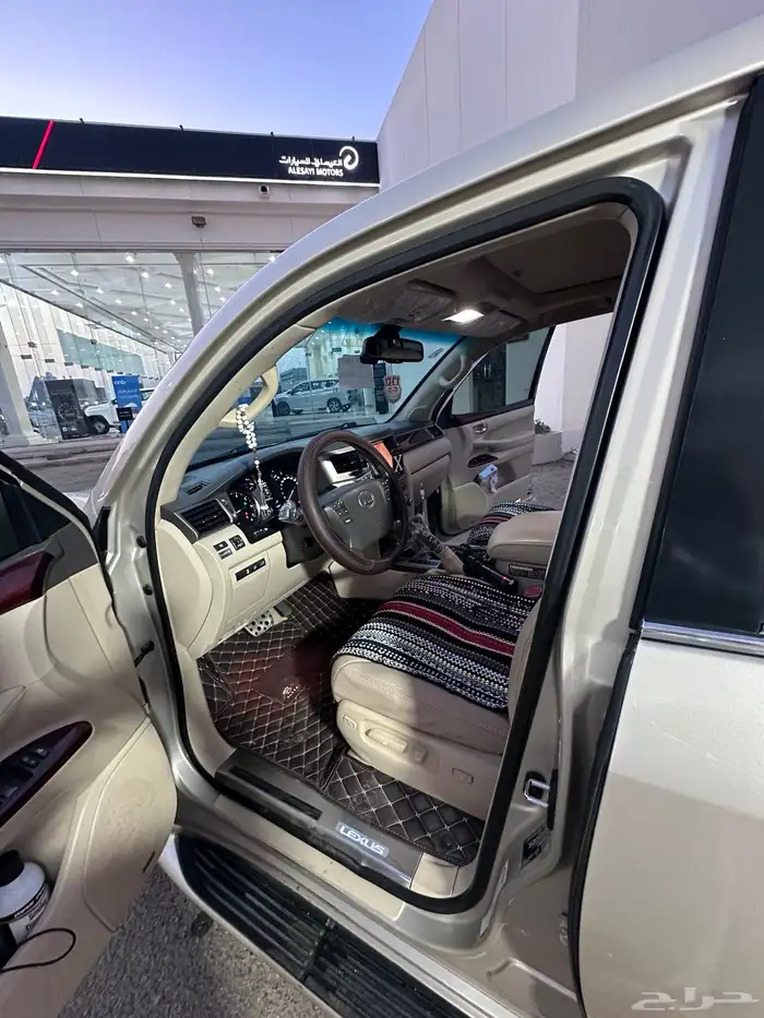 جيب لكزس 2014 14