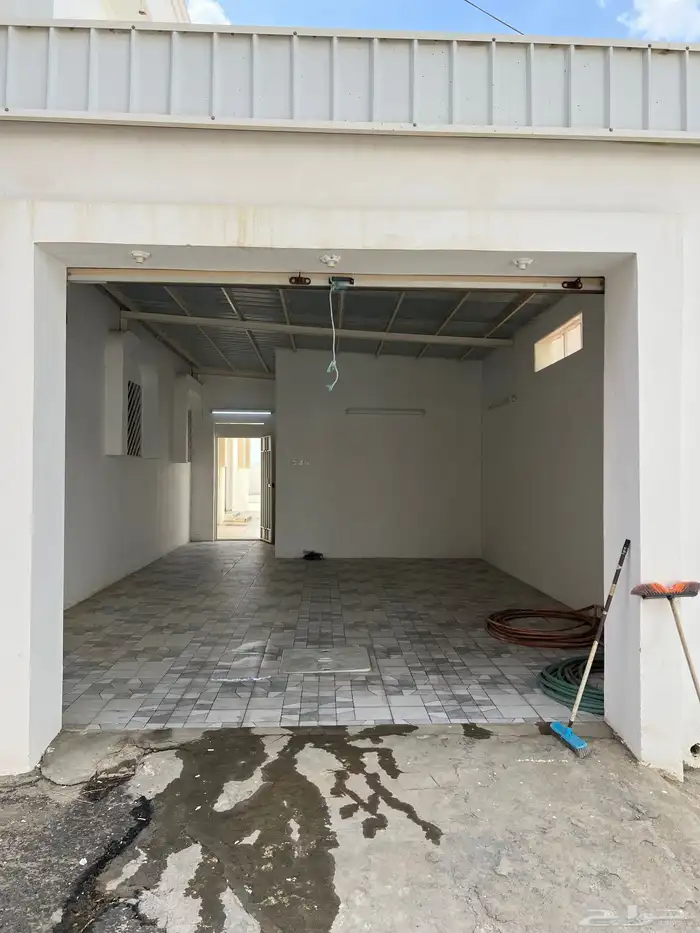 طريق المدينة العسكرية حي الوقبة 8