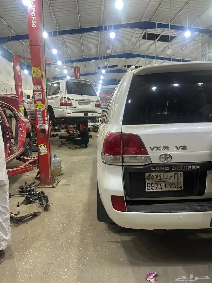 جلد مقصات استرالي نيسان بلاتينوم - لكزس -لاند كروزر GXR VXR 12