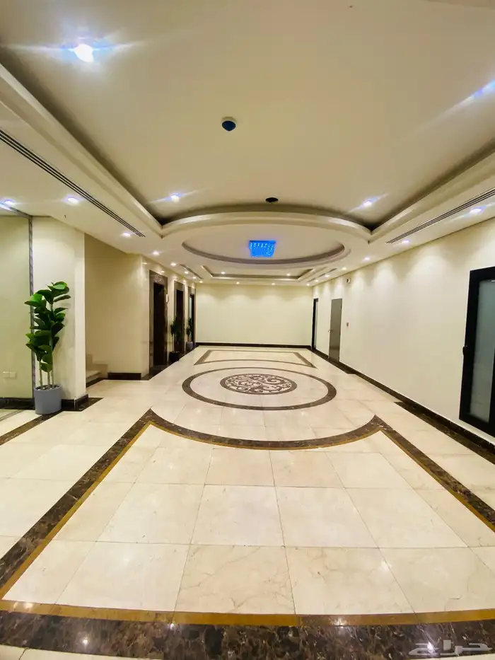 شقة مفروشة فاخره للايجار الدمام على الكورنيش 2