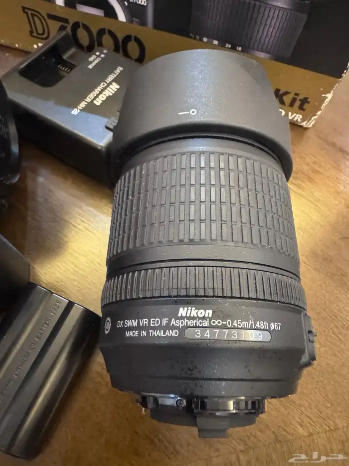كاميرا نيكون Nicon D7000 بحالة ممتازة للبيع 18