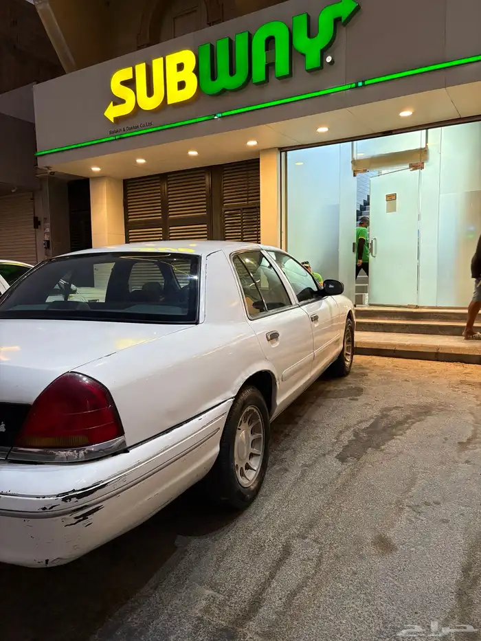 فورد فكتوريا 1998 1