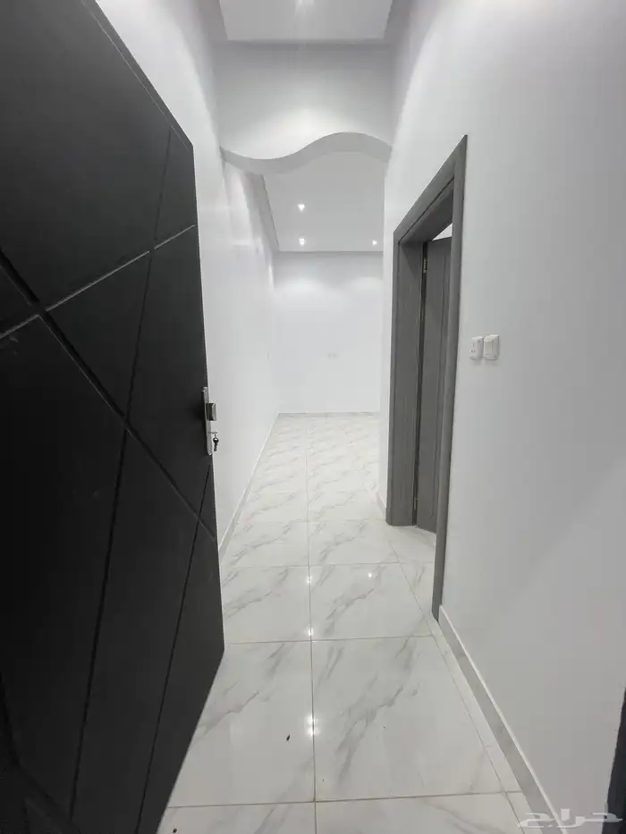 للبيع عمارة تجاريي سكني حي الريان حفر الباطن 7