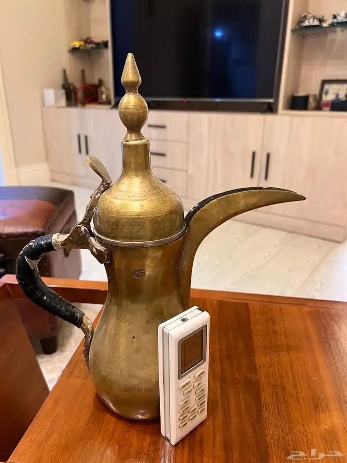 3 دلال رسلان الصغار محمود رسلان والكبيره رسلان الاب وحميعهم 5