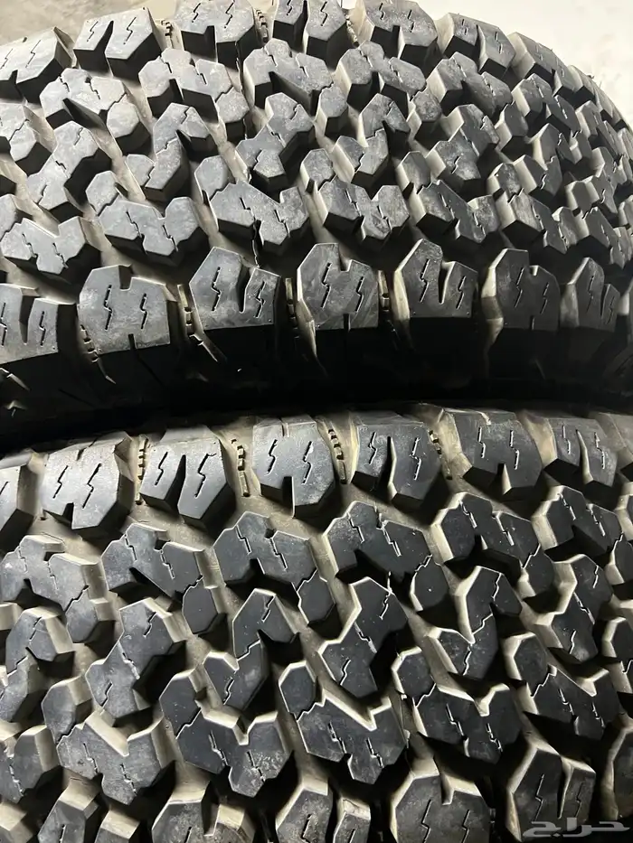 كفرات. نص حجري مقاس 235 75 15 2