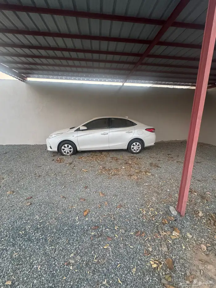 يارس ستاندر 2021 العداد 51 الف مخزنه ((حد للبيع 55 الف ريال 2