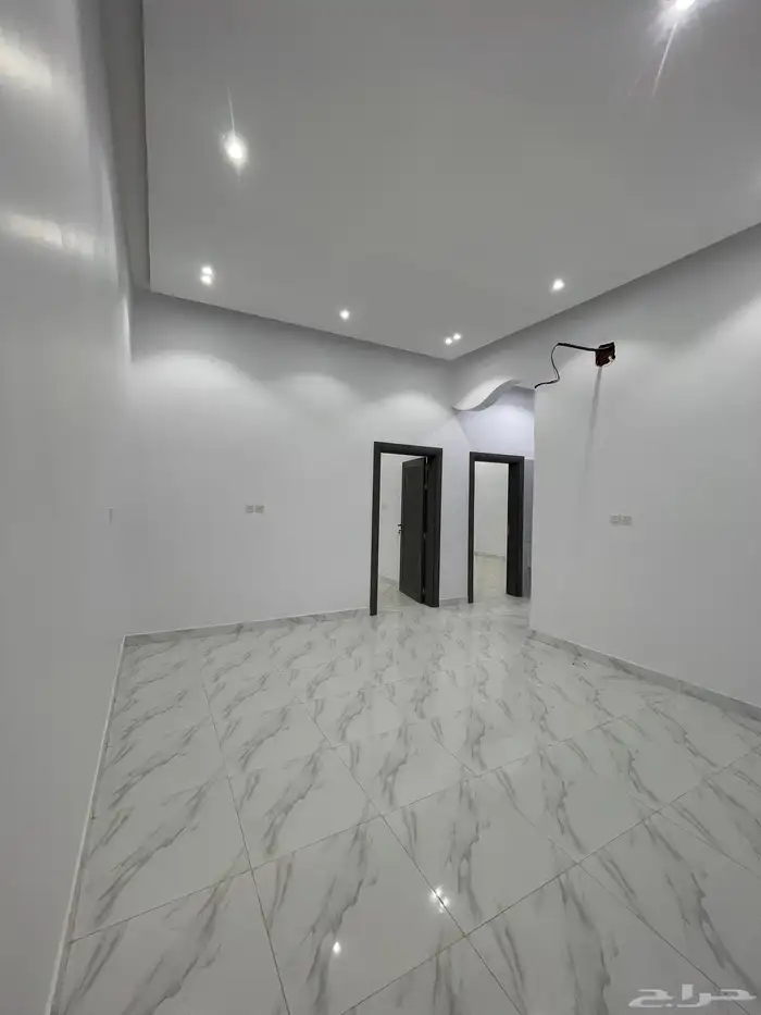 للبيع عمارة تجاريي سكني حي الريان حفر الباطن 10