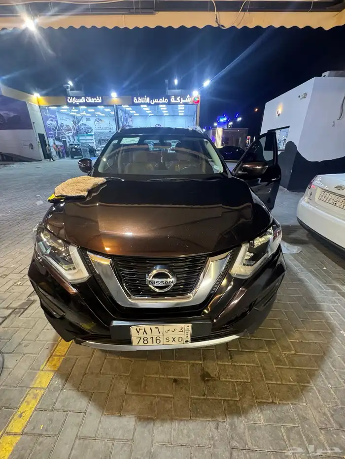 نيسان اكستريل 2018 نظيف جدا. 18