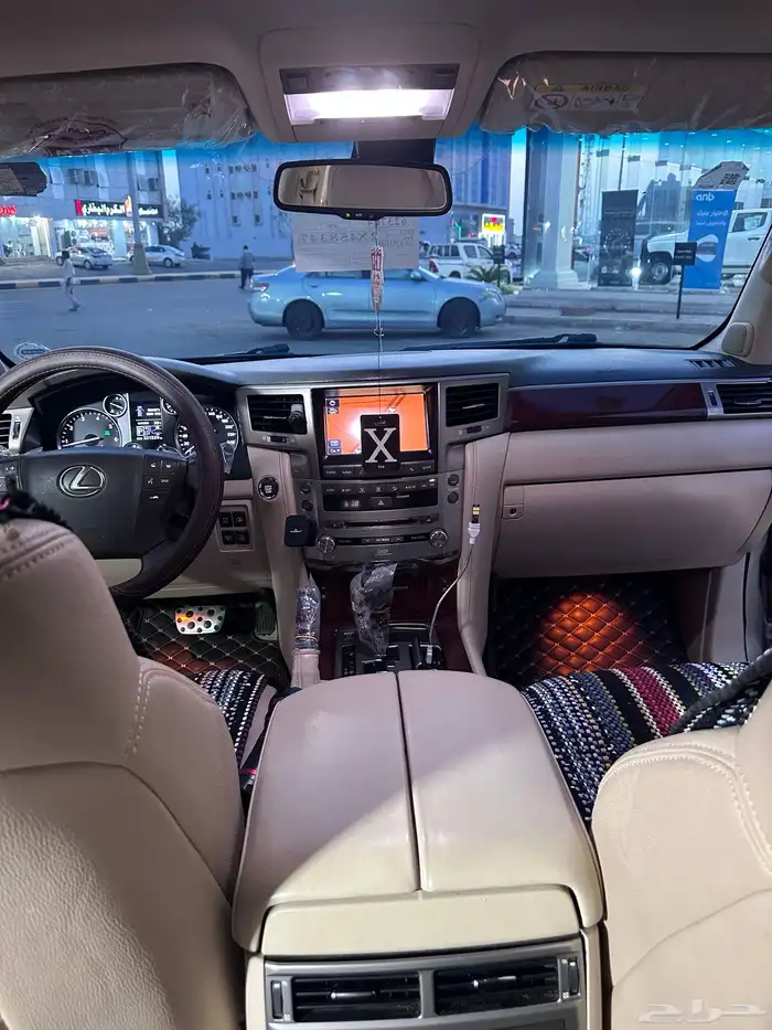 جيب لكزس 2014 16