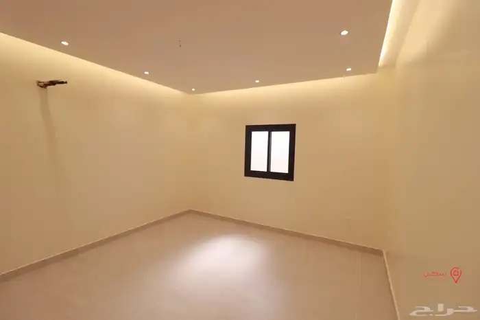 روف مميز جدا في حي الحمدانيه 8