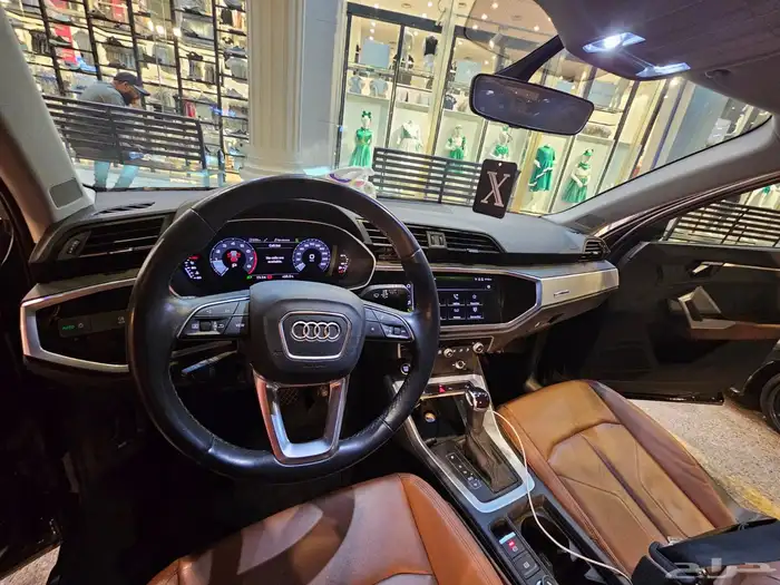 سيارة اودي Q3 35 FSHI 2023 5