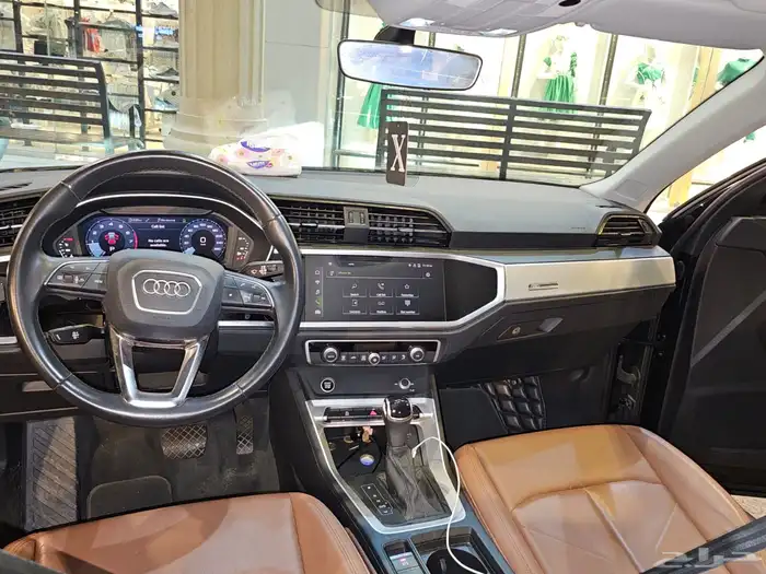 سيارة اودي Q3 35 FSHI 2023 6