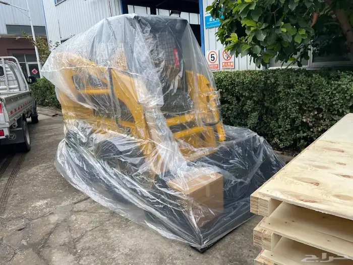 Skid Steer Loader (700kg) 18