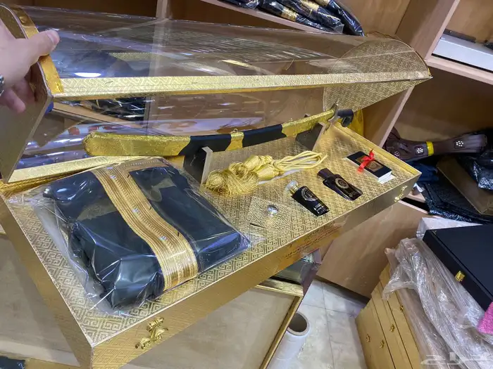 هدايا تخرج ضباط زواج ترقية تقاعد سيف بشت درع 6