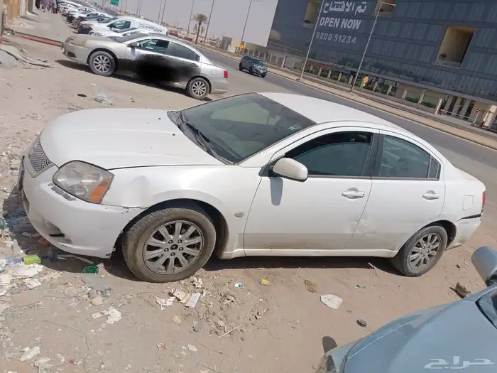 متسوبيشي جالنت 2012 6