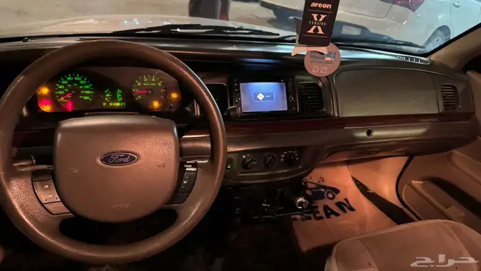 فورد فكتوريا 2011 سعودي 4